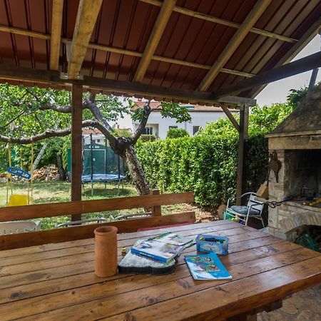 Apartment Laureta Porec Bagian luar foto