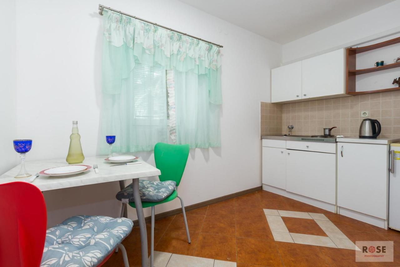 Apartment Laureta Porec Bagian luar foto
