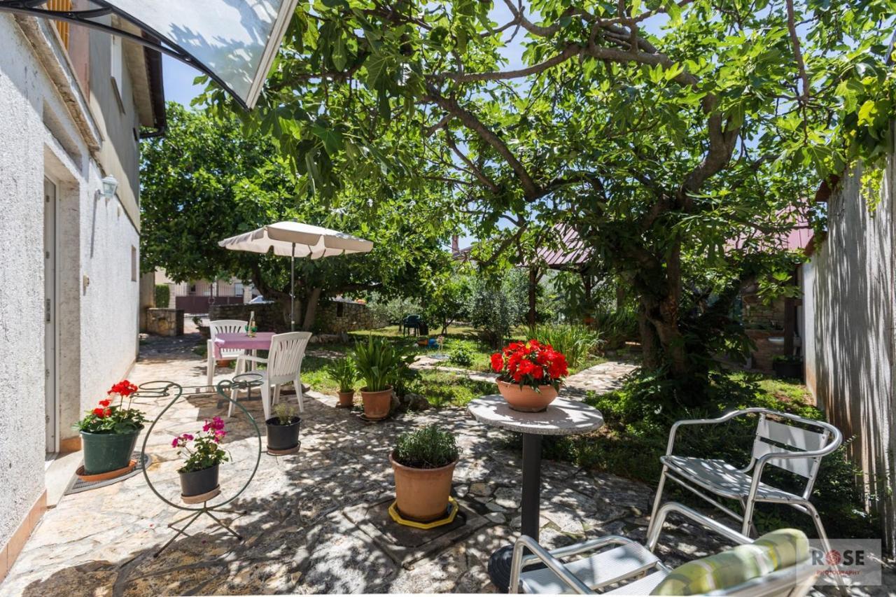 Apartment Laureta Porec Ruang foto
