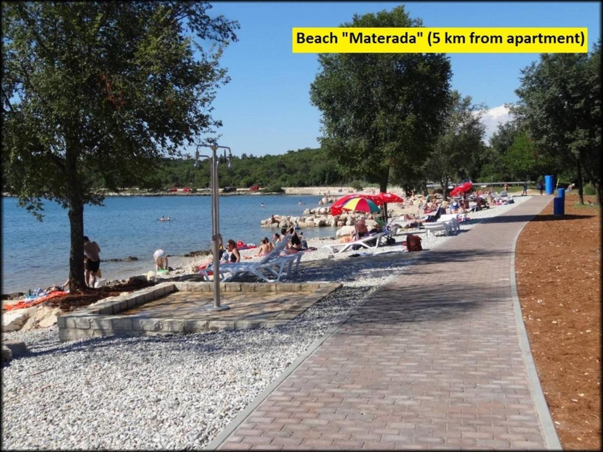 Apartment Laureta Porec Bagian luar foto